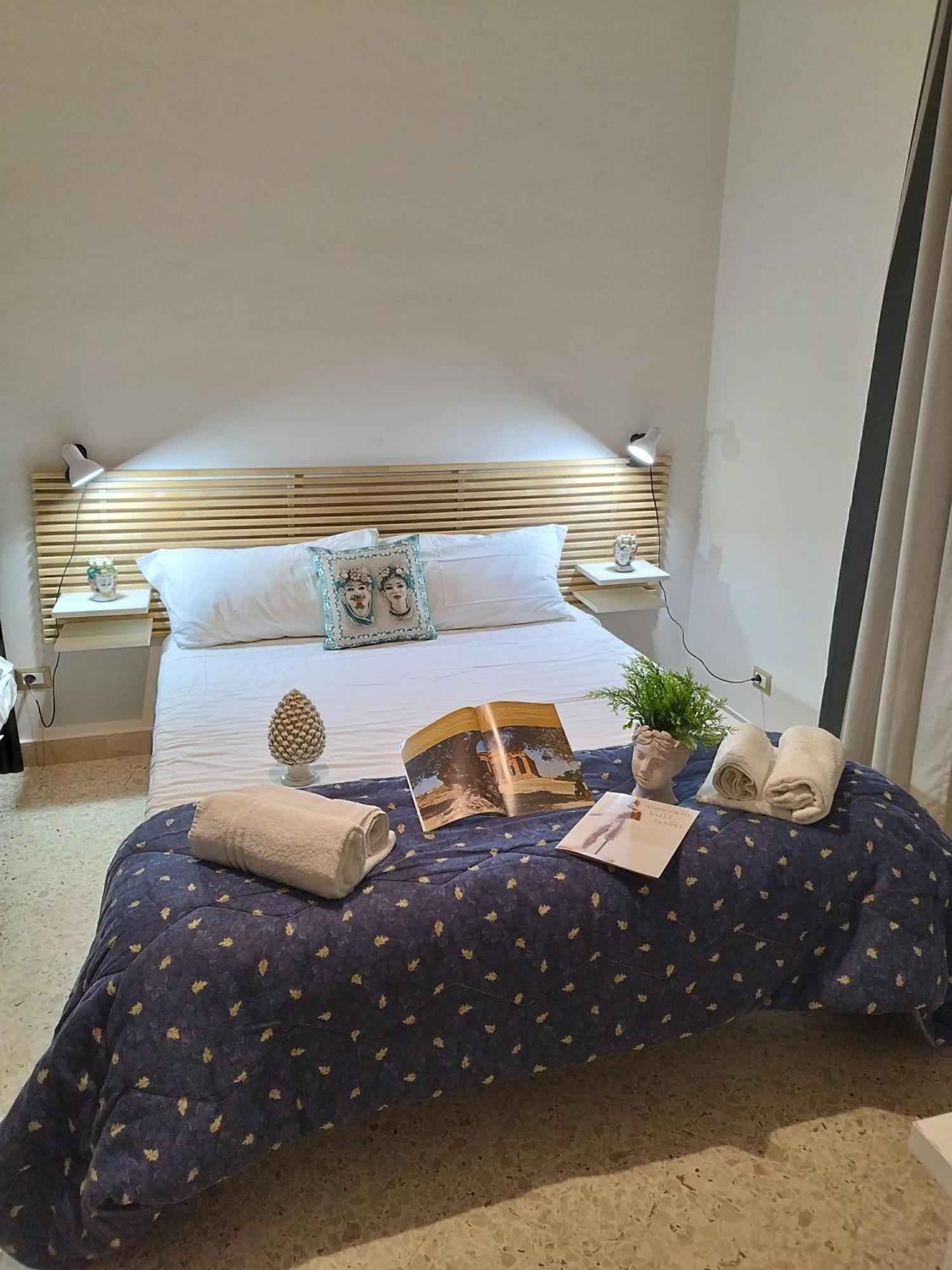 Valle Dei Templi Rent Bedrooms Agrigento Exterior photo