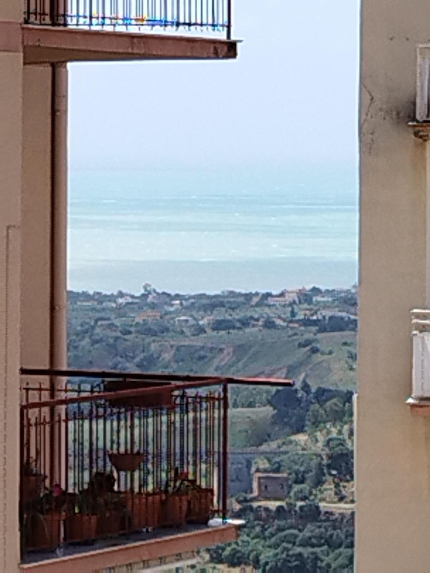 Valle Dei Templi Rent Bedrooms Agrigento Exterior photo